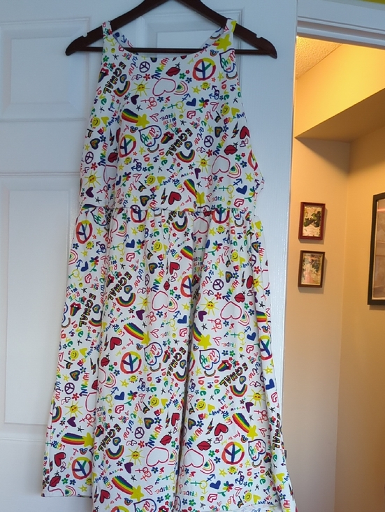 torrid Dresses & Skirts - Torrid White Top with Black Brand Tag